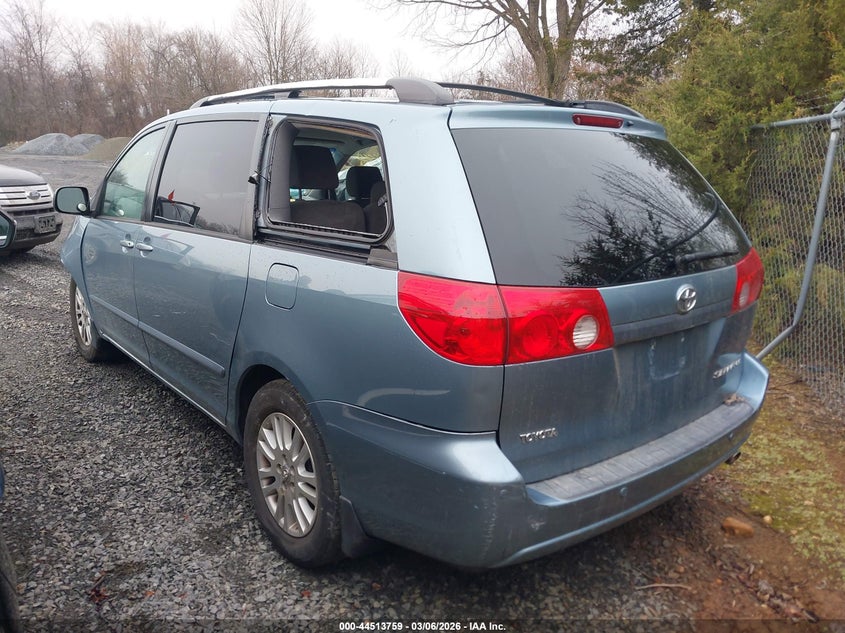 2008 Toyota Sienna Le