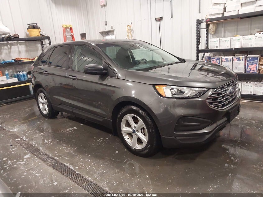 2020 Ford Edge Se