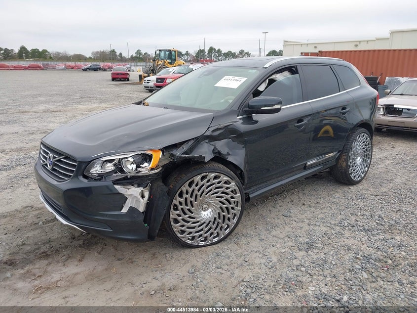 2015 Volvo Xc60 T5 Platinum