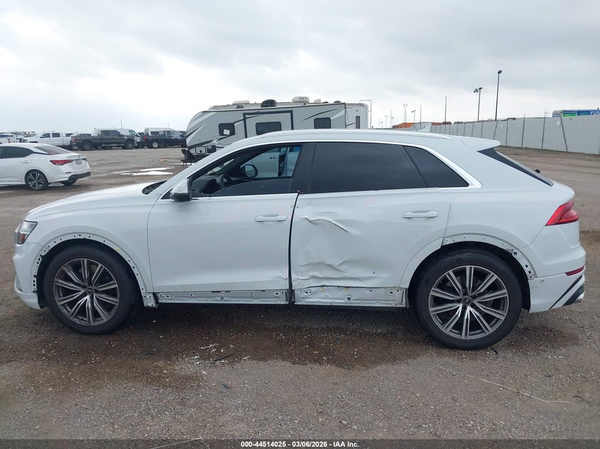 2023 Audi Sq8 Premium Plus Tfsi Quattro Tiptronic VIN: WA1AWBF17PD009550 Lot: 44514025