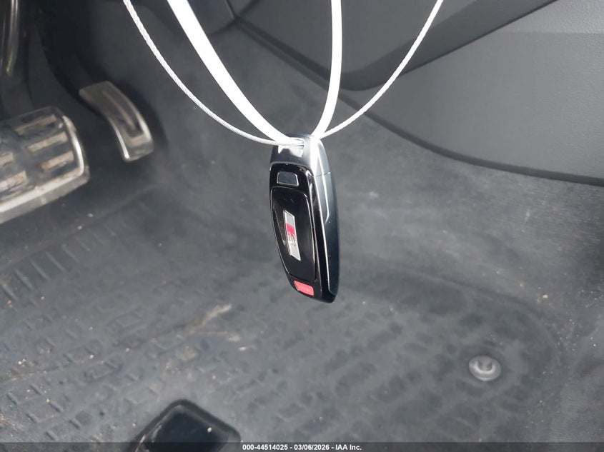 2023 Audi Sq8 Premium Plus Tfsi Quattro Tiptronic VIN: WA1AWBF17PD009550 Lot: 44514025