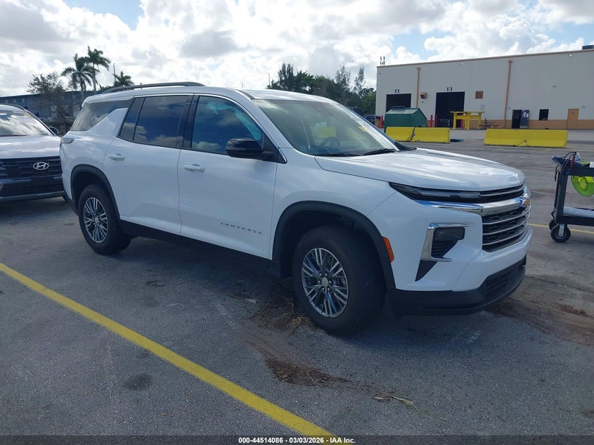 2025 Chevrolet Traverse Fwd Lt
