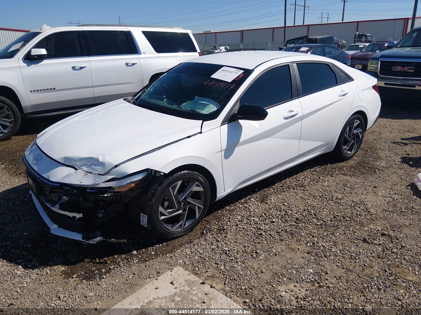 2025 Hyundai Elantra Sel Sport