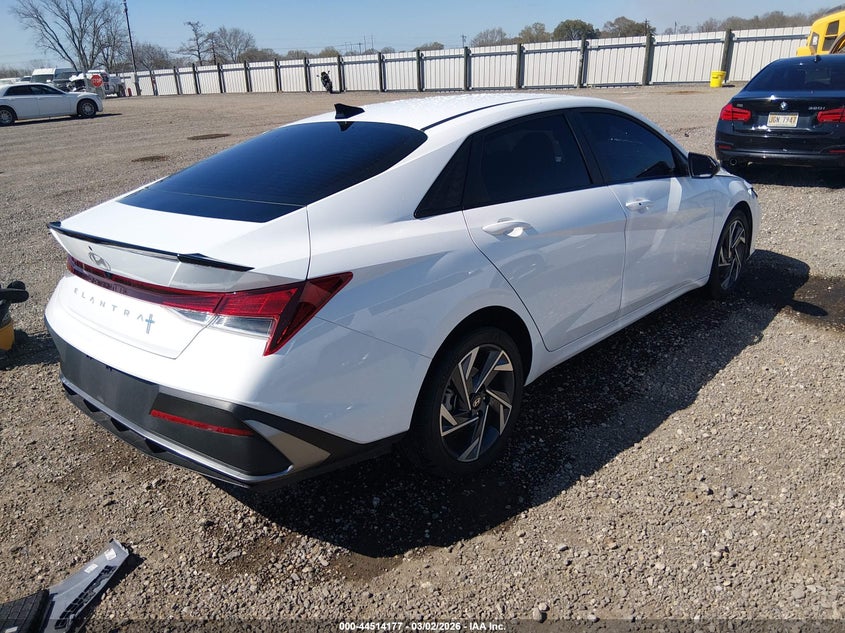 2025 Hyundai Elantra Sel Sport