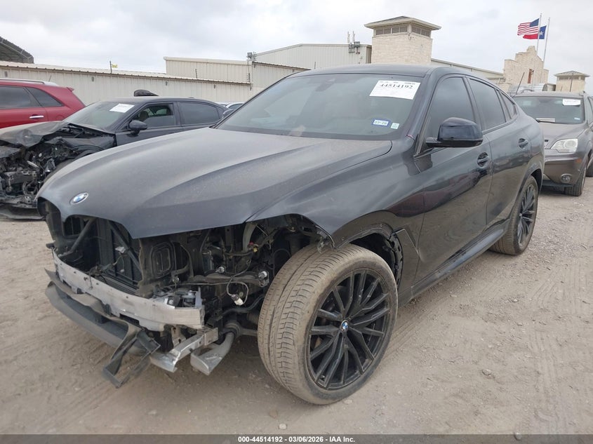2022 BMW X6 xDrive40I