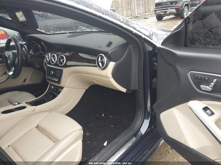 2017 Mercedes-Benz Cla 250