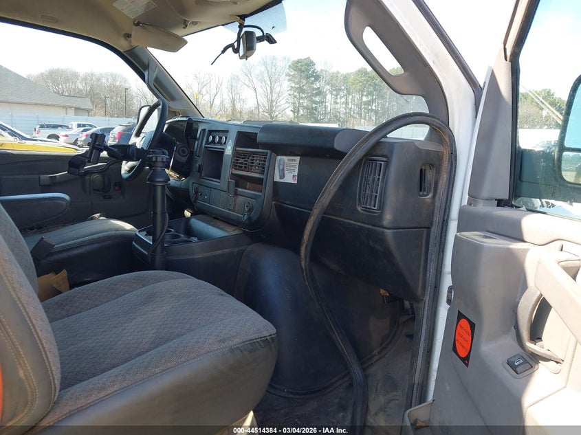 2017 Chevrolet Express 2500 Work Van