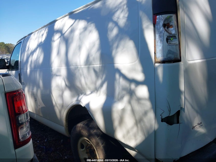 2017 Chevrolet Express 2500 Work Van