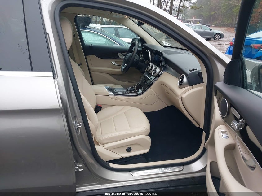 2021 Mercedes-Benz Glc 300 Suv