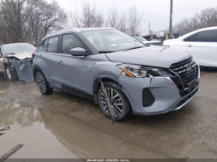 2024 Nissan Kicks Sv Xtronic Cvt