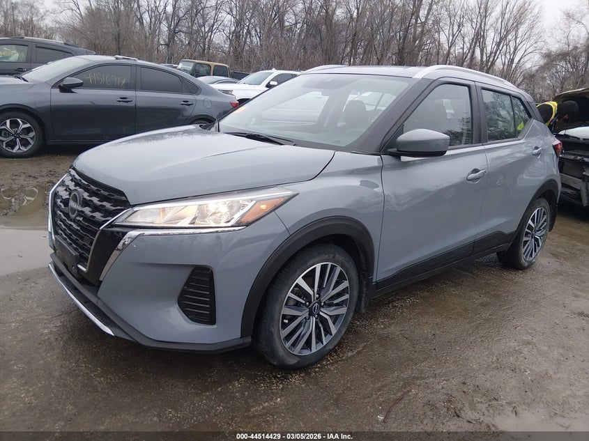 2024 Nissan Kicks Sv Xtronic Cvt