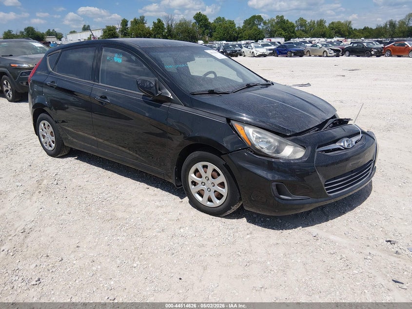 2013 Hyundai Accent Gs
