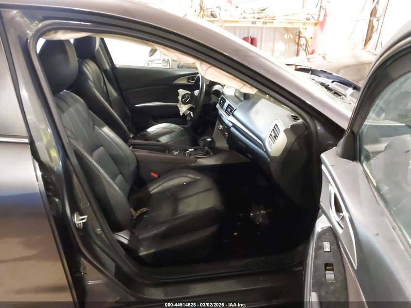 2018 Mazda Mazda3 Touring