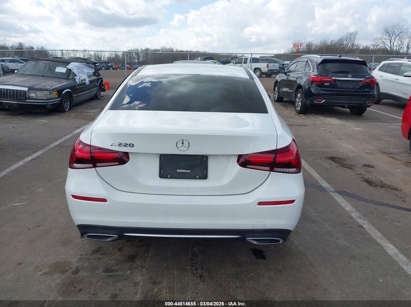 2022 Mercedes-Benz A 220 VIN: W1K3G4EB2NJ337772 Lot: 44514655
