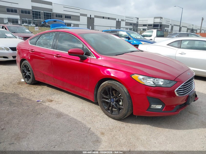 2020 Ford Fusion Se