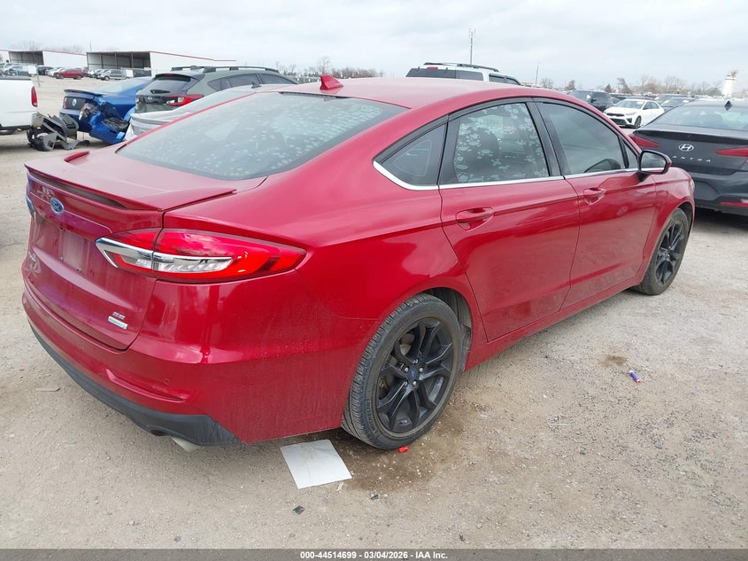 2020 Ford Fusion Se