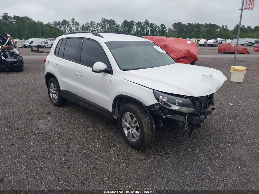 2016 Volkswagen Tiguan S