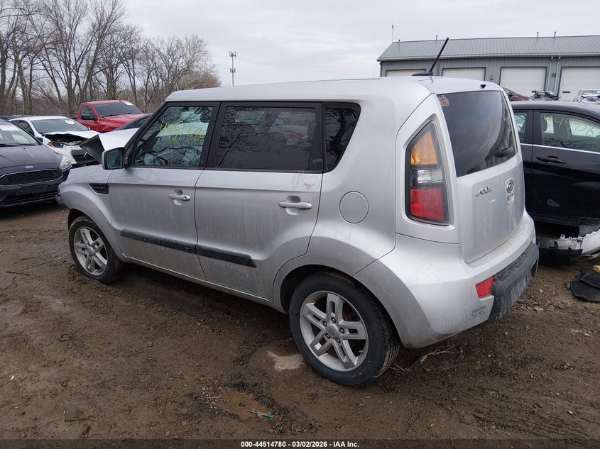 2011 Kia Soul +