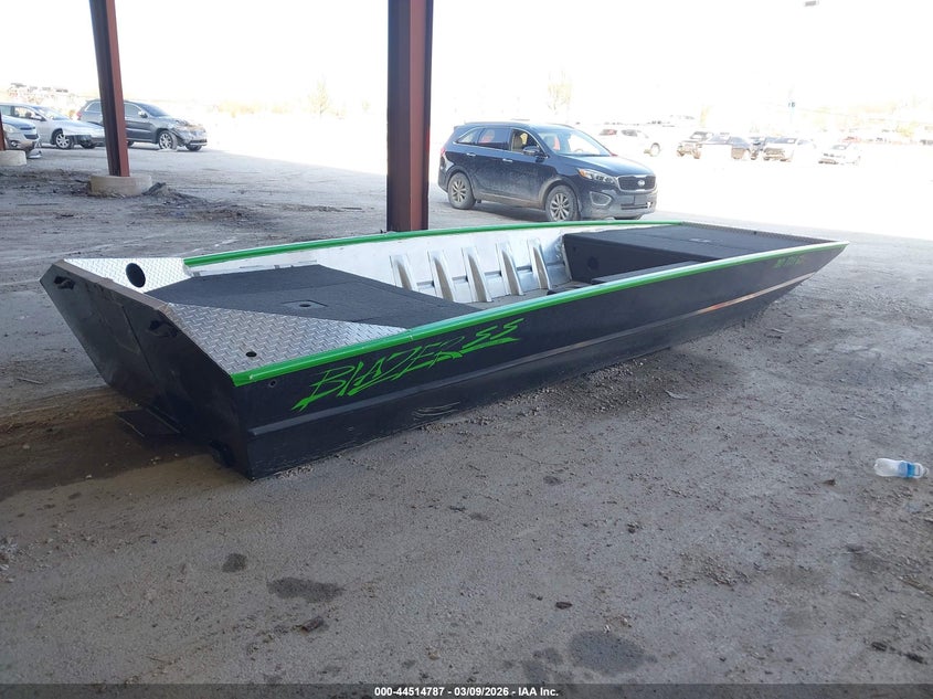 2018 BLAZER BOAT auction photo 4