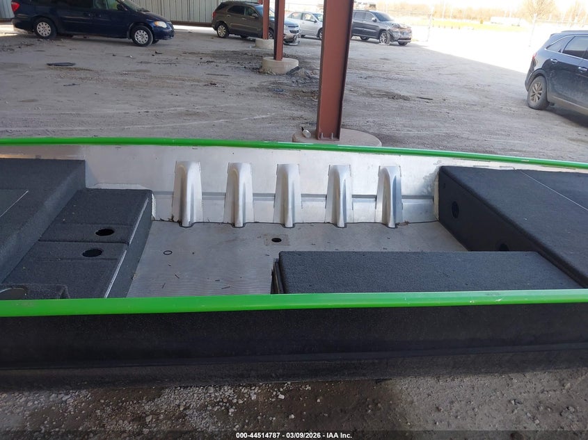 2018 BLAZER BOAT auction photo 5