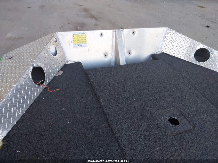 2018 BLAZER BOAT auction photo 7