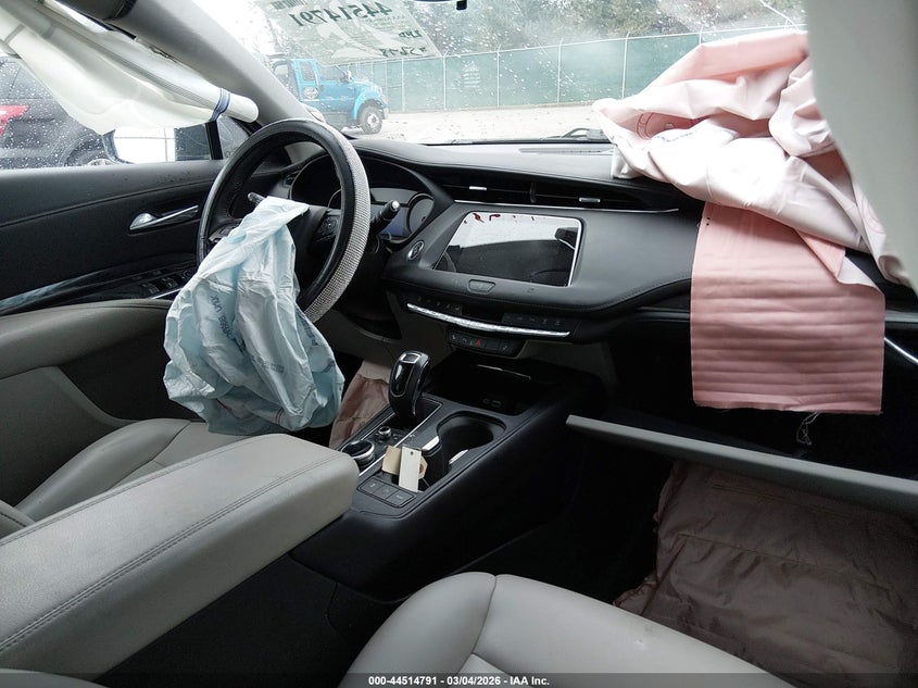 2019 Cadillac Xt4 Luxury