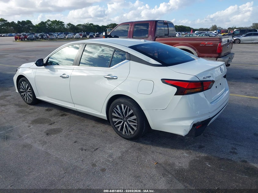 2025 Nissan Altima Sv Fwd