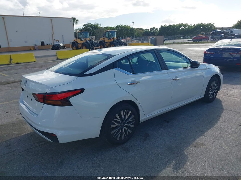 2025 Nissan Altima Sv Fwd