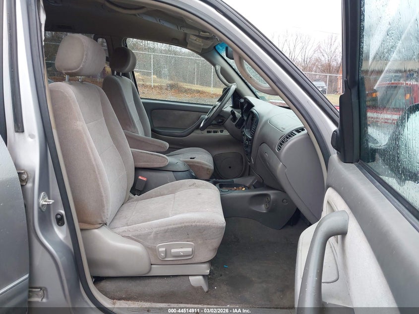 2002 Toyota Sequoia Sr5 V8