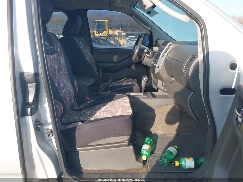 2011 Nissan Frontier Sv