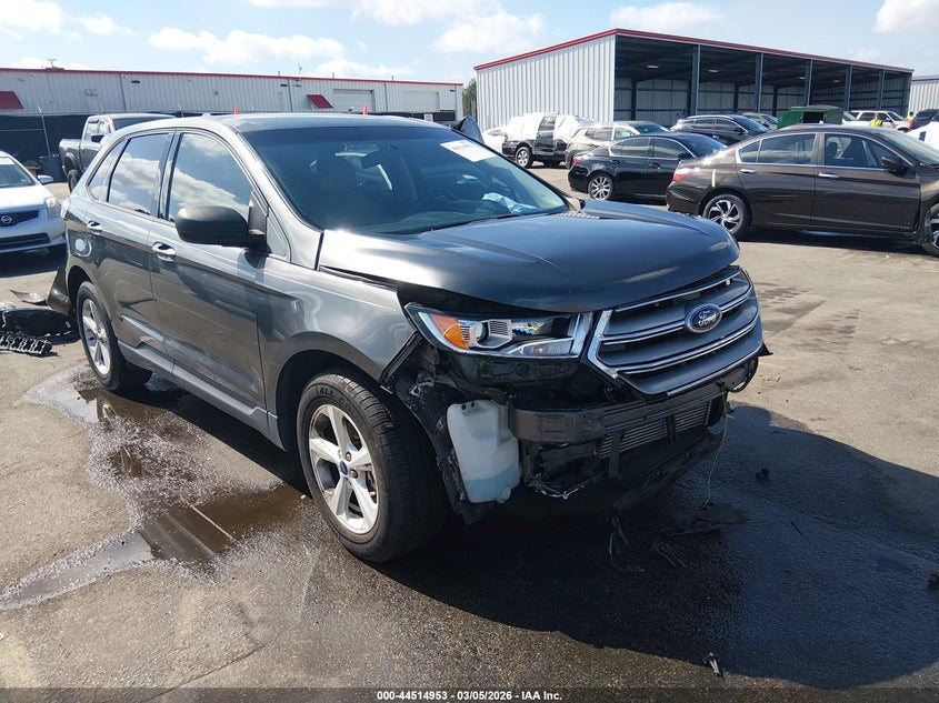 2017 Ford Edge Se