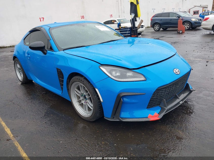 2022 TOYOTA GR86 PREMIUM