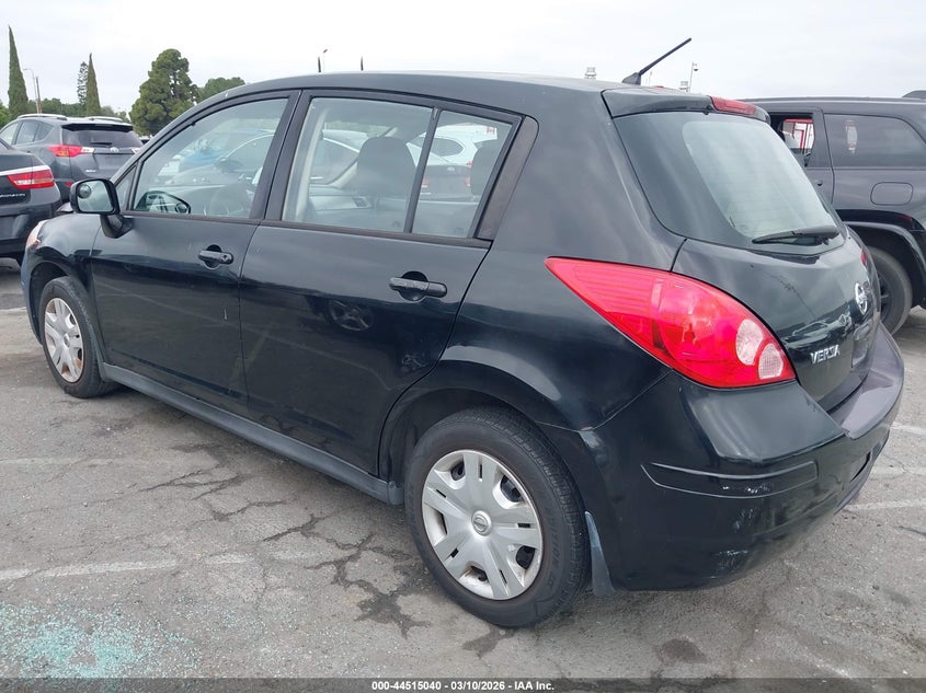 2012 Nissan Versa 1.8 S