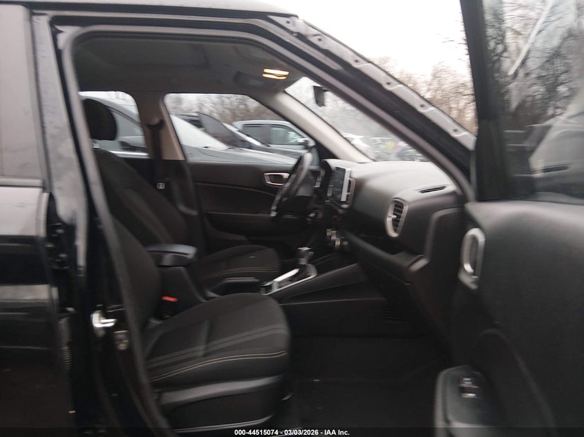 2020 Hyundai Venue Sel