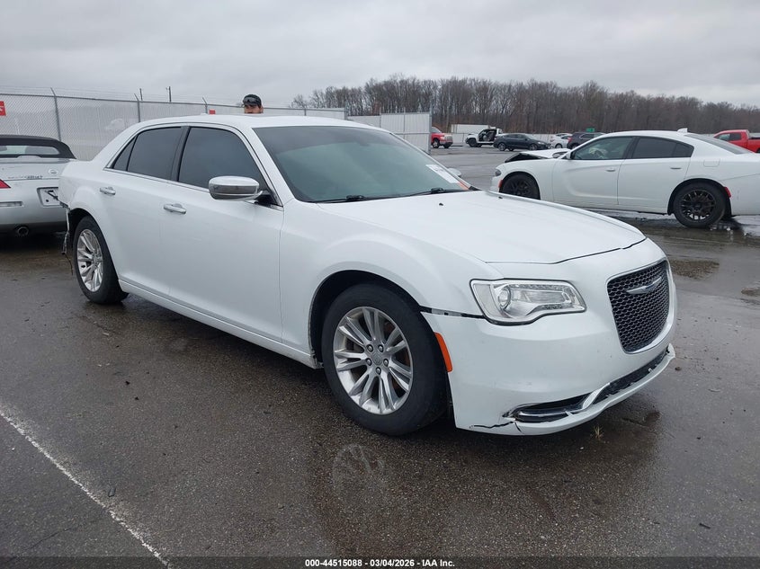 2016 CHRYSLER 300C — zdjęcie z aukcji