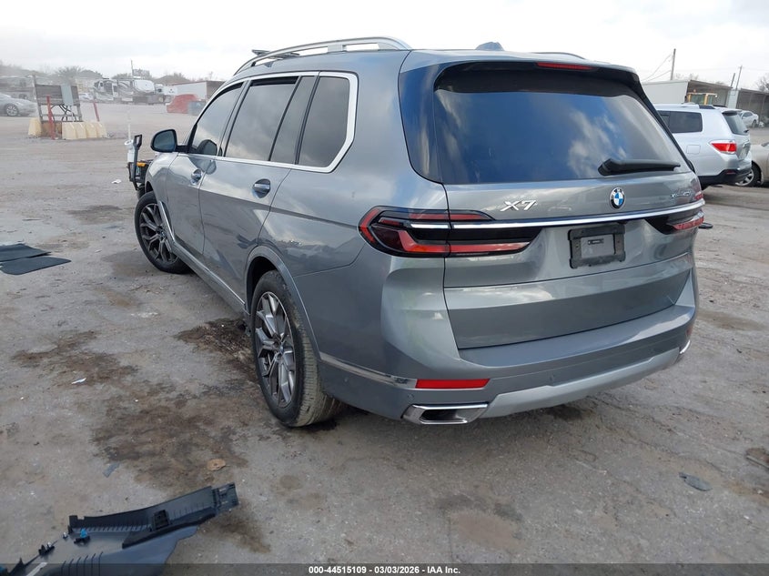 2024 BMW X7 xDrive40I