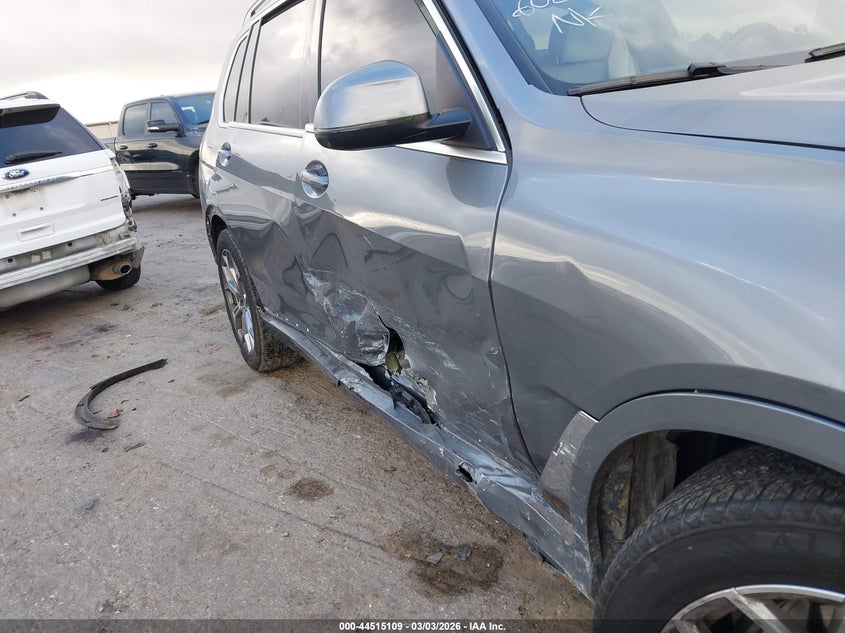 2024 BMW X7 xDrive40I VIN: 5UX23EM06R9V50477 Lot: 44515109