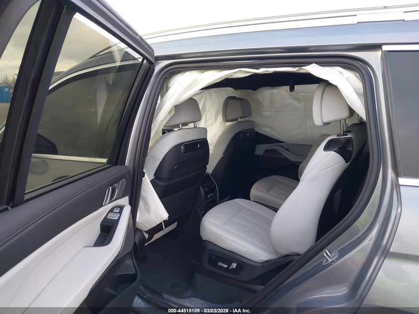 2024 BMW X7 xDrive40I VIN: 5UX23EM06R9V50477 Lot: 44515109