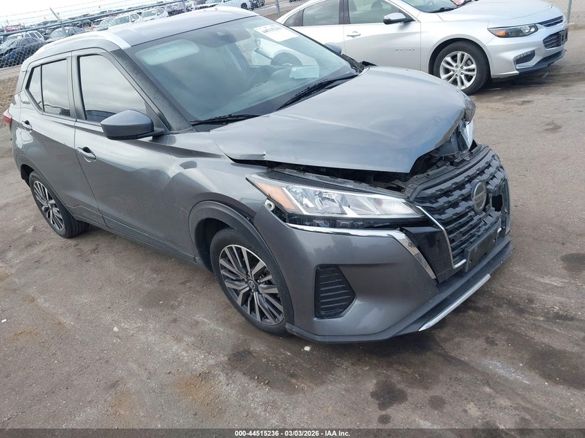 2021 Nissan Kicks Sv Xtronic Cvt