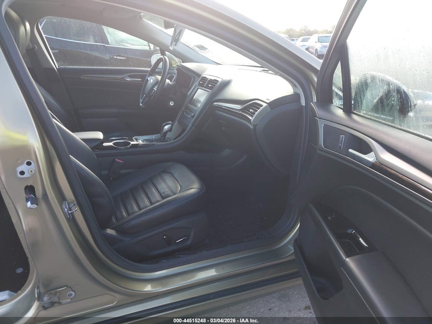 2013 Ford Fusion Hybrid Se