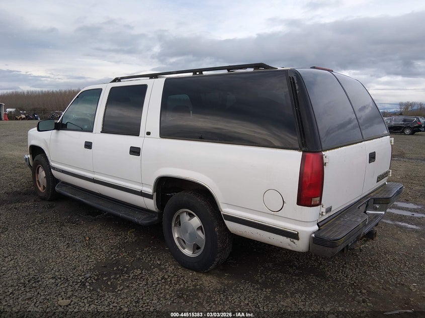 1999 Chevrolet Suburban 1500 Lt