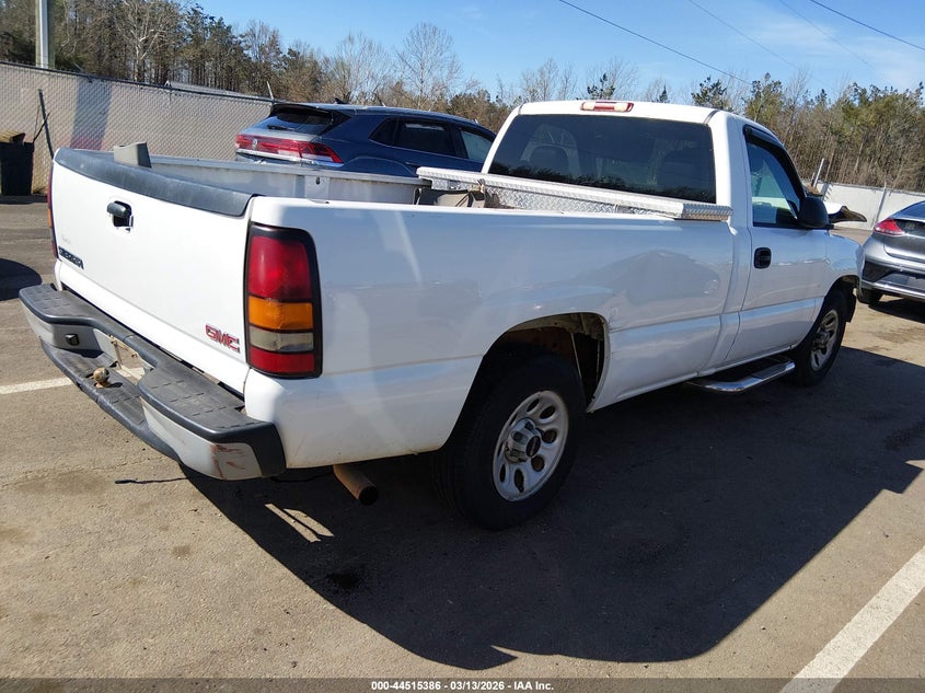 2005 GMC Sierra 1500 Work Truck