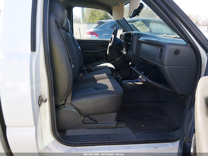 2005 GMC Sierra 1500 Work Truck
