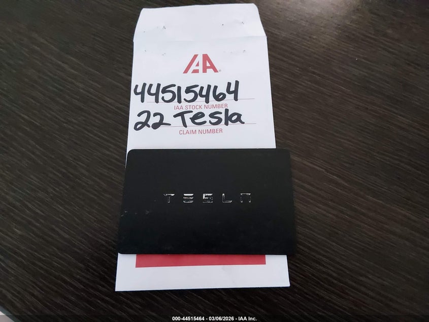 2022 Tesla Model X Plaid Tri Motor All-Wheel Drive VIN: 7SAXCBE63NF334002 Lot: 44515464