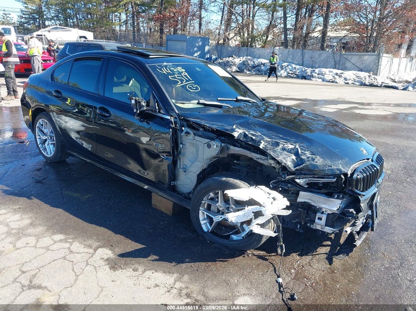 2025 BMW 330I xDrive