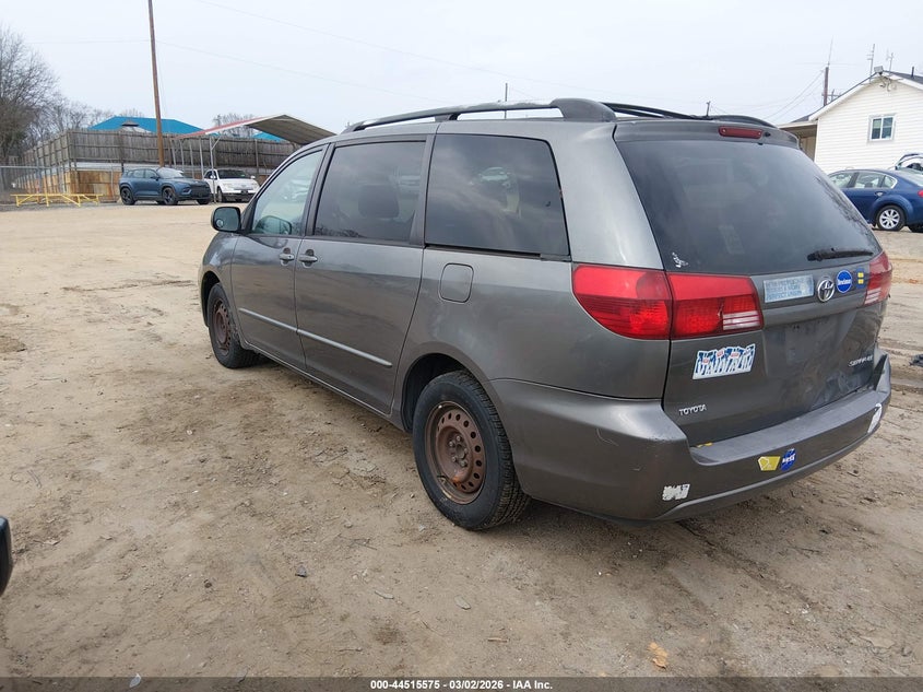 2004 Toyota Sienna Le