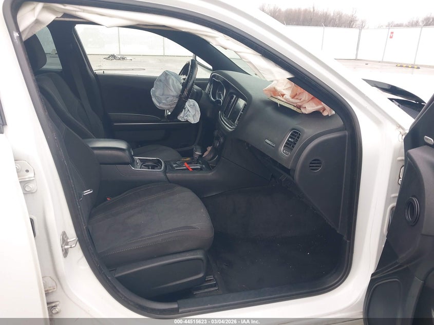 2015 Dodge Charger Sxt