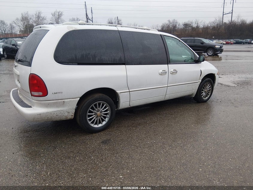 2000 Chrysler Town & Country Limited
