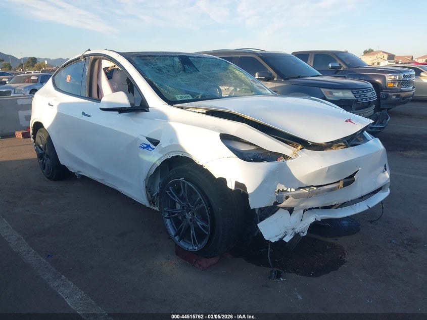 2024 Tesla Model Y Long Range Dual Motor All-Wheel Drive