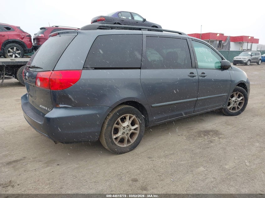 2006 Toyota Sienna Xle